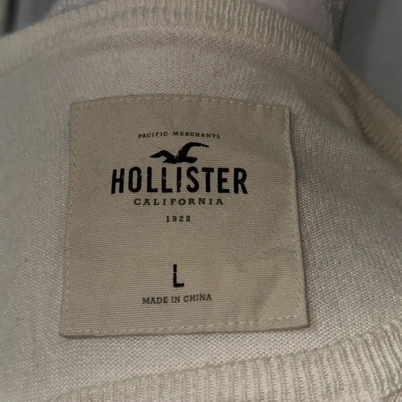 cream Hollister button down cardigan with lace detail size large - Picture 3 of 3